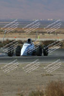 media/Nov-17-2024-CalClub SCCA (Sun) [[5252d9c58e]]/Group 5/Qual (Star Mazda Entrance)/
